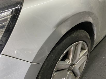 VP RENAULT Clio CI de couleur grise 
Carburant : ES 
Puissance Administrative :...