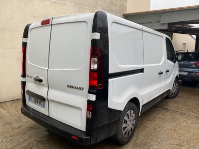 null CTTE RENAULT TRAFIC FOURGON de couleur blanche 

Carburant : GO 

Puissance...