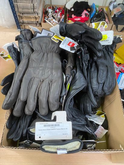 null 29 paires de gants cuir marques diverses
