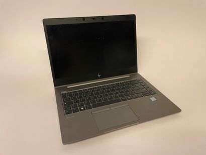 null * 1 ordinateur portable HP ZBOOK Core I7 avec alimentation et Base

Modèle :...