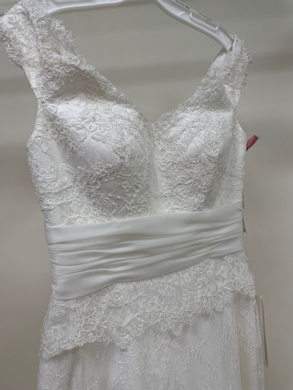 null * Robe de mariée ROSA CLARA TWO modèle EUFORIA

Taille : 40

Prix de vente :...