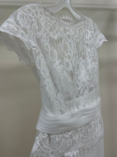 null * Robe de mariée ROSA CLARA SOFT modèle WILDE

Taille : 40

Prix de vente :...