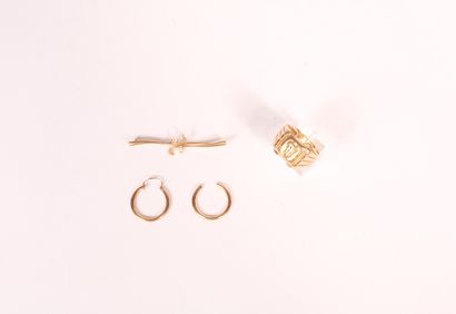 null Lot in yellow gold 18K 750/000 comprising : 

- elements of creoles

- barrette...