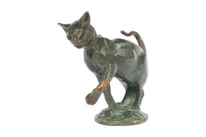 null Jean ANDRE (XIX-XXe siècle) 

Chat 

Epreuve en bronze à patine vert de mer...