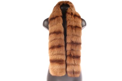 null * Cape in fox border wool

Two collars are attached, one in Canada lynx. 



...