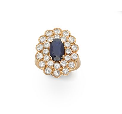 Important daisy ring in 18K yellow gold 750/000...