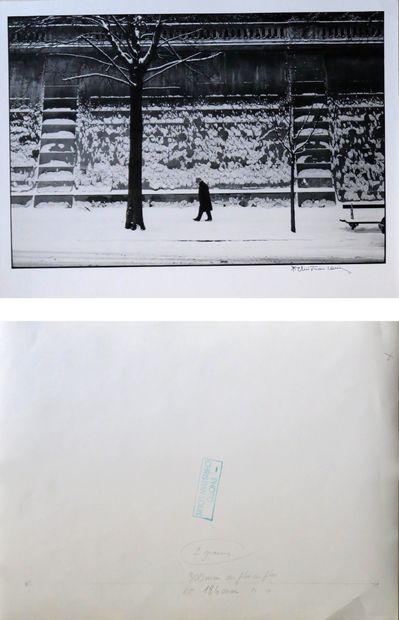 null Christian LOUIS (1948-2001) 

Children of Paris and the walker under the snow

Two...