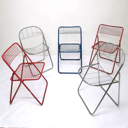 IKEA, cinq chaises pliantes en métal filaire...