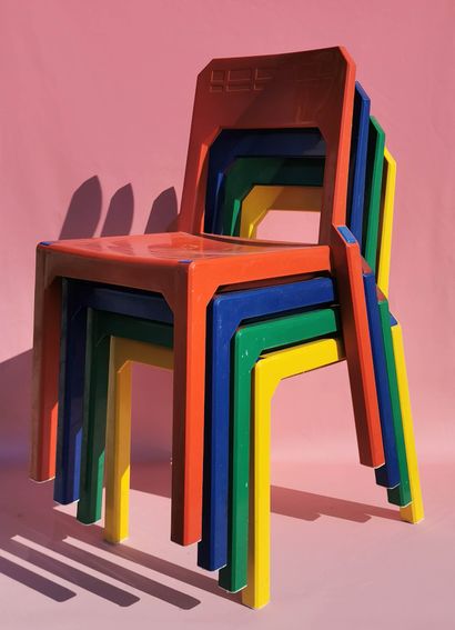 null Henry MASSONET (1922-2005), Editions STAMP

Four chairs, model Altaïr, in stackable...