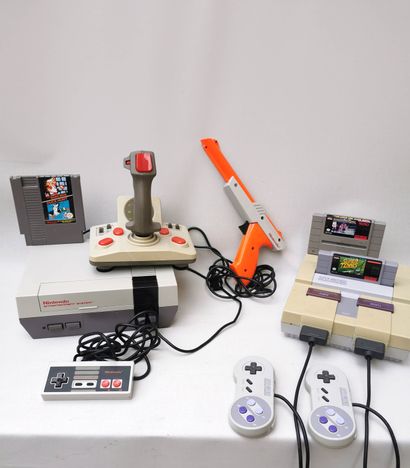 NINTENDO

Consoles Nintendo PES, Joystick,...