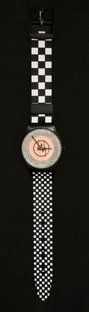 null Wall clock in the form of a giant watch, SWATCH, 1988

L. 200 cm - D. 32 cm

Without...