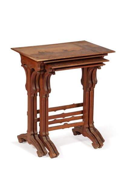 null Emile GALLE (1846 - 1904) 
	Nesting tables with four tables in walnut and marquetry...