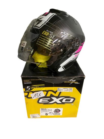 null Casque SCORPION jet EXO 91 cross Taille : S - Prix public : 239€



Frais d'expédition...