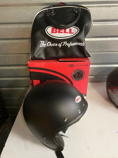 null Casque bell custom 500 209 euro



Frais d'expédition pour le lot : 15€