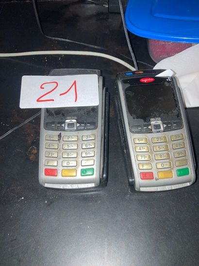 2 terminaux de paiement bancaire électronique...