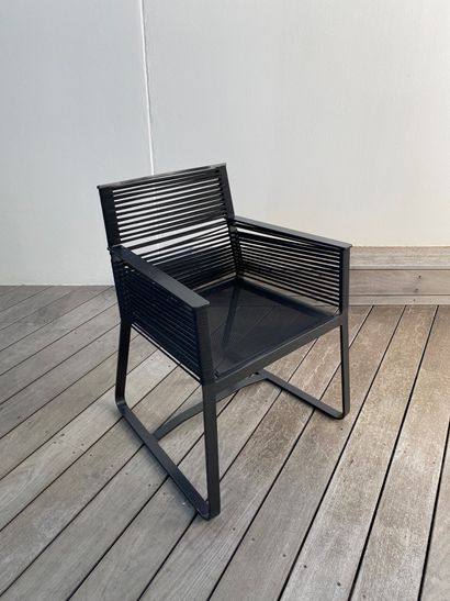 null 20 fauteuils de terrasse à assise en nylon et dossier en cordage

81 x 60 x...