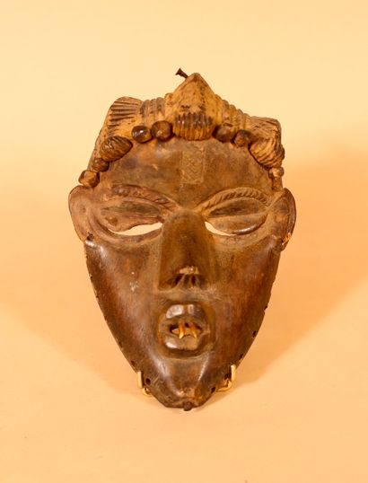 null Liberia
Dan Bassa style passport mask called Gela, made of wood, with an oblong...