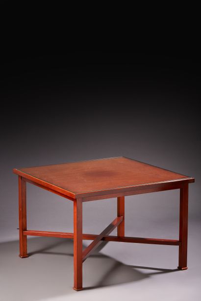 Table basse carrée en bois exotique reposant...