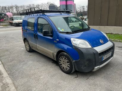 null * CTTE FIAT FIORINO FOURGON 
Carburant : GO 
Puissance Administrative : 5 CV...