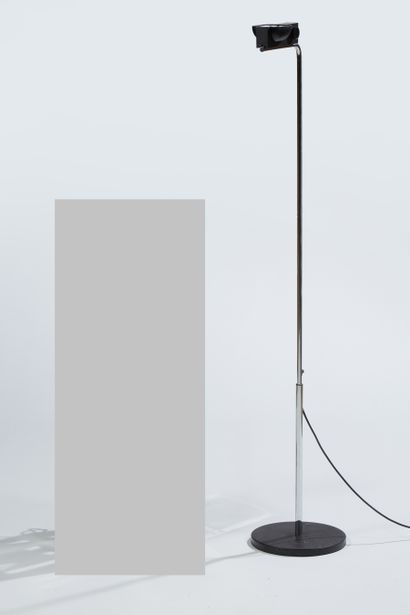 null Luminaire contemporain noir et alu 
H. 161 cm