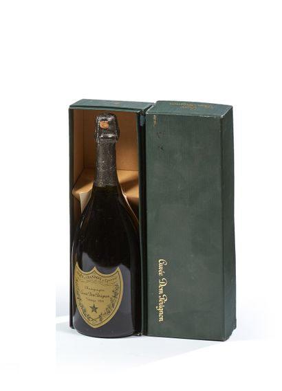 null DOM PERIGNON 
1 bouteille de Champagne DOM PERIGNON Vintage 1978 
Boite carton...