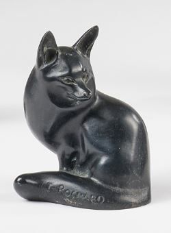 null Irénée ROCHARD (1906-1984)
Seated fennec
Bronze with dark brown patina
Signed...