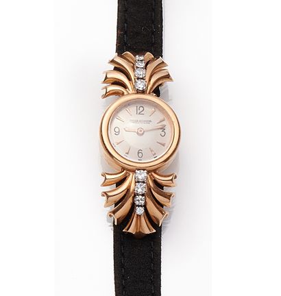 JAEGER LeCOULTRE
Ladies' wristwatch in 18K...