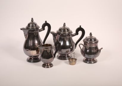 Service à thé et café en métal argenté, modèle...