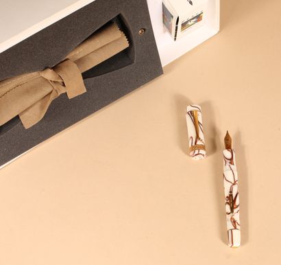 null DELTA, PEACE limited edition, 2006
Fountain pen in white and ochre resin, the...