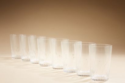 BACCARAT France 
Suite of eight cut crystal...