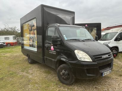 null CTTE IVECO DAILY 35C12 FOURGON 
Carburant : GO 
Puissance Administrative : 8...