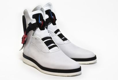 null 15 paires de sneakers MACFLY made in Portugal + produits d'entretien (imperméabilisant,...