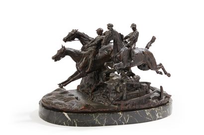  D’après Eugène Alexandrovitch Lanceray (1848-1886)
Steeple-chase
Bronze à patine... Gazette Drouot