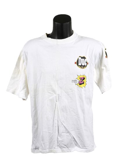 null RALLYE DE TUNISIE OPTIC 2000
Lot de deux tee-shirts et un tee-shirt DUC et Z
Taille...