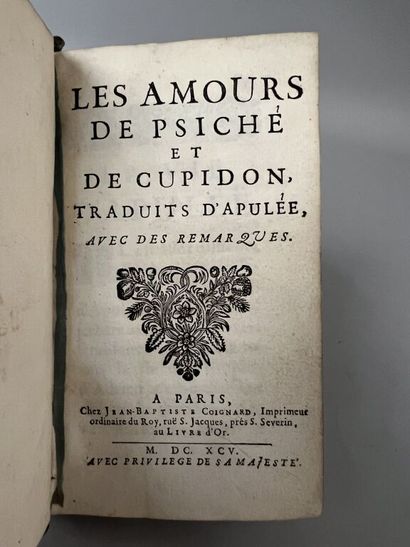 null APULÉE. Les amours de Psyché et de Cupidon. A Paris, chez J.-B. Coignard, 1695....