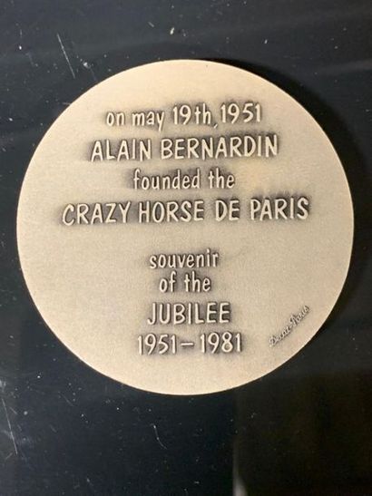 null MEDAILLE en argent du jubilé du Crazy Horse 1951-1981.
Gravée par DECAT, Paris.
Poids:...