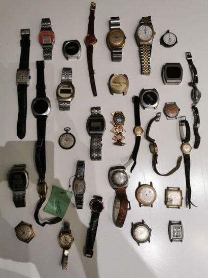 LOT de montres diverses, en l'état.