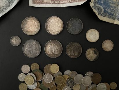 null [France]. Lot de pièces en argent :
- 900 ‰ : 100 FRANCS Panthéon 1982 ; 100...