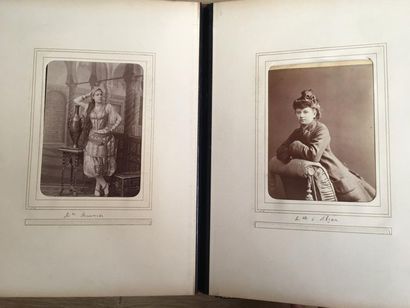 null * [Rohan-Chabot. Portraits] Photo album, 19th century. In-4, black grief, 5...