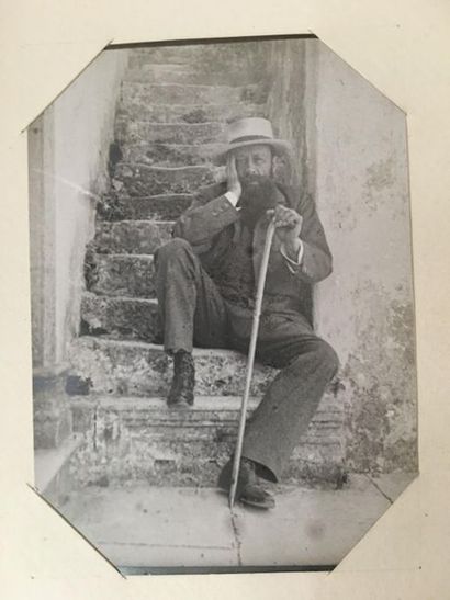 null * [Photographs] Memory album on Louis [Stern?], late 19th c. In-8, green morocco-style...