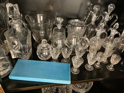 null MANNET of mismatched GLASSES including Rhine wine glasses and crystal glass...