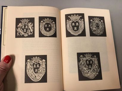 null Bibliophiles, collectors

ASSE (G.). The bibliophile Bourbons. Kings & princes,...