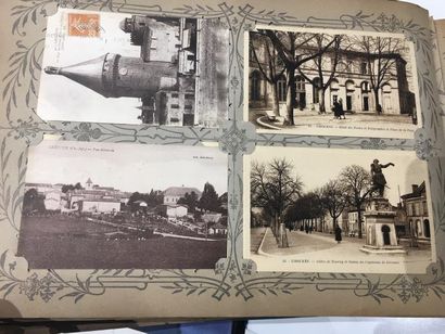null Lot comprenant :

- Un album de cartes postales sur les châteaux d'Ile-de-France...