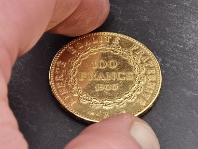 null Rare pièce de 100 Frs or de 1900 (A) en bel état, pesant 32,2 g.