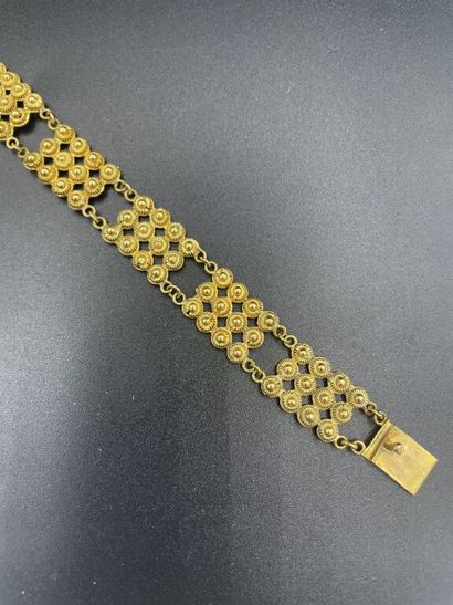 null ERRATUM Mauvaise reproduction au catalogue papier /// BRACELET en or jaune 750...