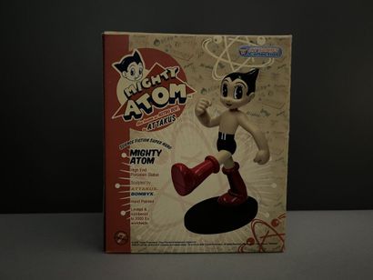 null ATTAKUS & BOMBYX / TESUKA PRODUCTIONS

Mighty Atom (also known as Astro Boy),...