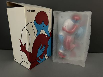 null Piet PARRA & KIDROBOT.

Pierced (Blue and red), 2012. 

Limited edition of 300...