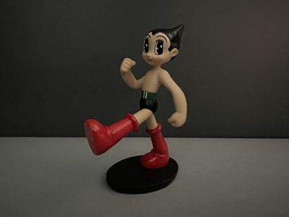 null ATTAKUS & BOMBYX / TESUKA PRODUCTIONS

Mighty Atom (also known as Astro Boy),...