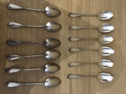 null Series of 12 silver mocha spoons 950 thousandths, decorated with acanthus leaves...