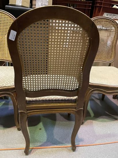 null 
/// NON VENU 



6 chaises cannées en bois naturel à dossier à la Reine violoné.




Style...
